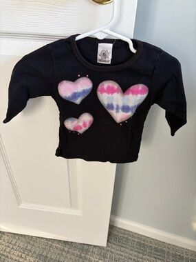 Zinnias Girls Black Long-Sleeve Tee with Pink & Blue Tie-Dye Hearts